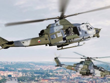 Defence shows the need for new helicopters to the public by means of an action video