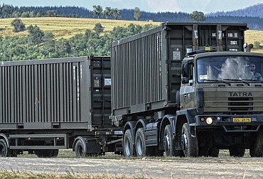 The Army buys 12 trucks for foreign operations of the Czech Armed Forces and emergencies on the territory of the Czech Republic