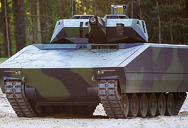 Will Lynx win the tender for new infantry fighting vehicles? Rheinmetall recruits hundreds of employees.