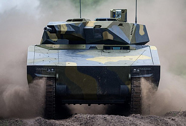 The joint venture for the production of Lynx infantry fighting vehicles in Hungary opens up international business opportunities
