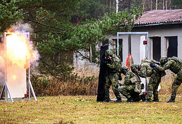 Forcible Entry into Buildings: Novelty in Next Year’s Army Training