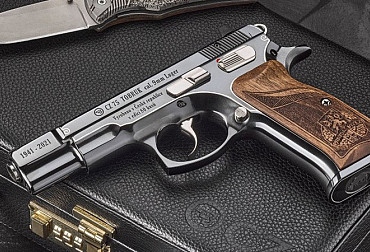 CZ 75 TOBRUK limited edition pistols