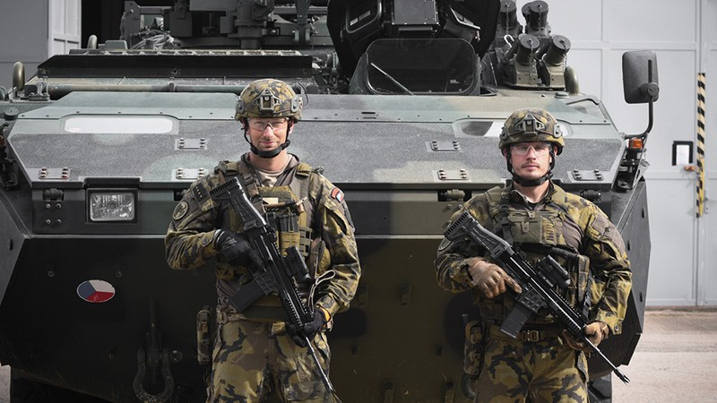 The return of mandatory military service in the Czech Republic is not imminent, but it will come into effect in Germany from the new year, while Poland is training volunteers