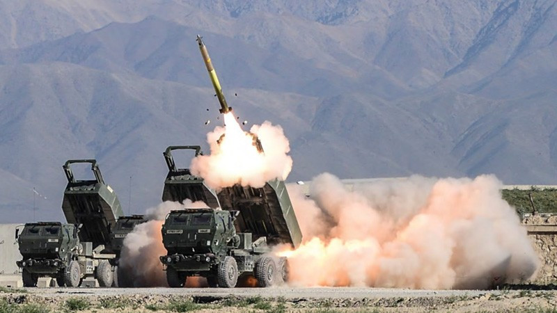 The Ukrainian battlefield as advertising: How HIMARS changed the arms market