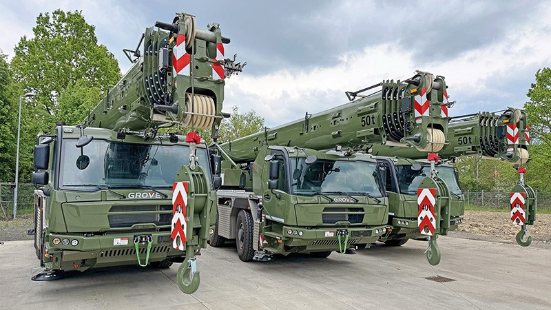 MANITOWOC - Grove mobile cranes strengthen the logistical interoperability of the Czech Armed Forces within NATO